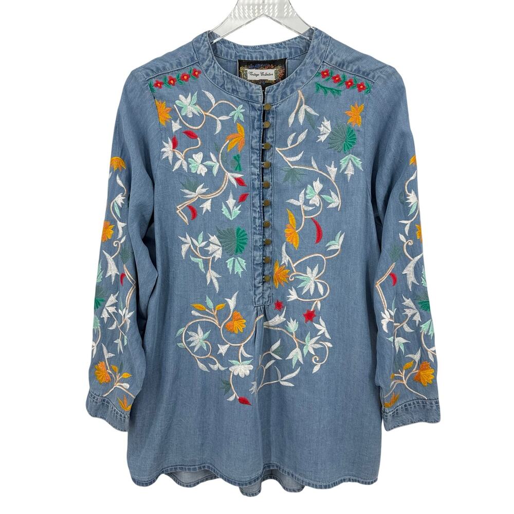 Vintage Collection Women’s Medium Chambray Floral Embroidered Button Front Top